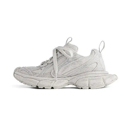 3XL Sneakers With Rhinestones