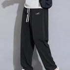 Black / M