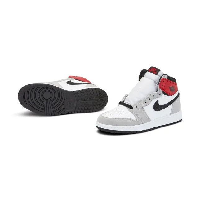 Nike Air Jordan 1 Retro High GS Light Smoke Grey | Size 6.5Y