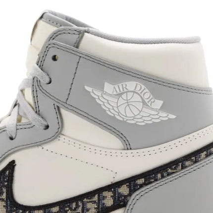 Nike Air Jordan 1 High Dior | Size 10.5